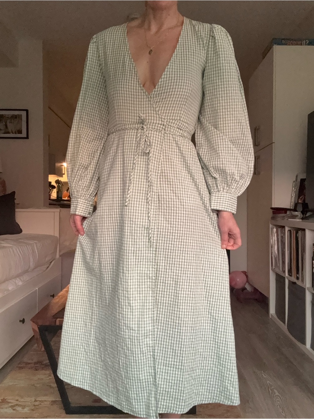 Oak and Fort Green White Check Gingham V-Neck Belted Wrap Dress.